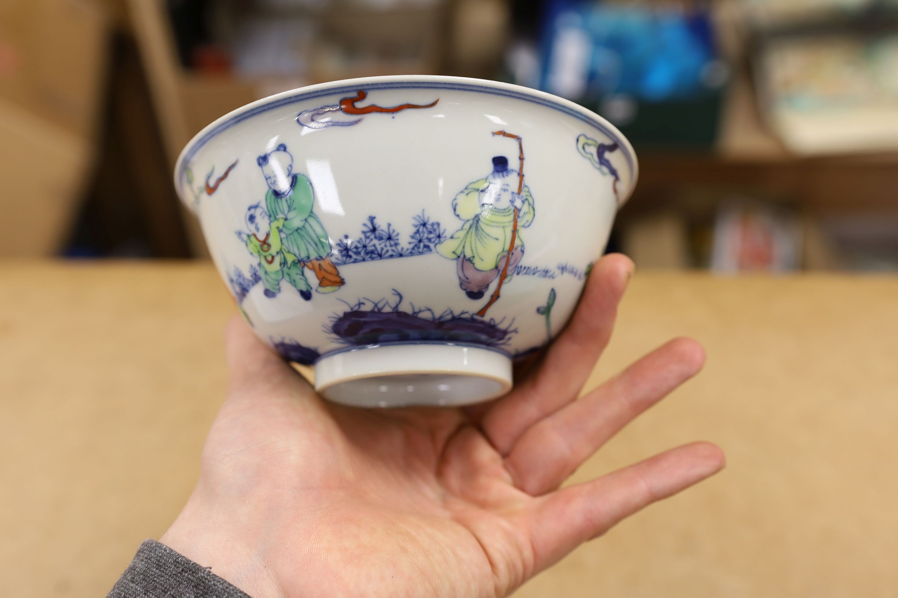 Two Chinese porcelain bowls, largest 15cm diameter